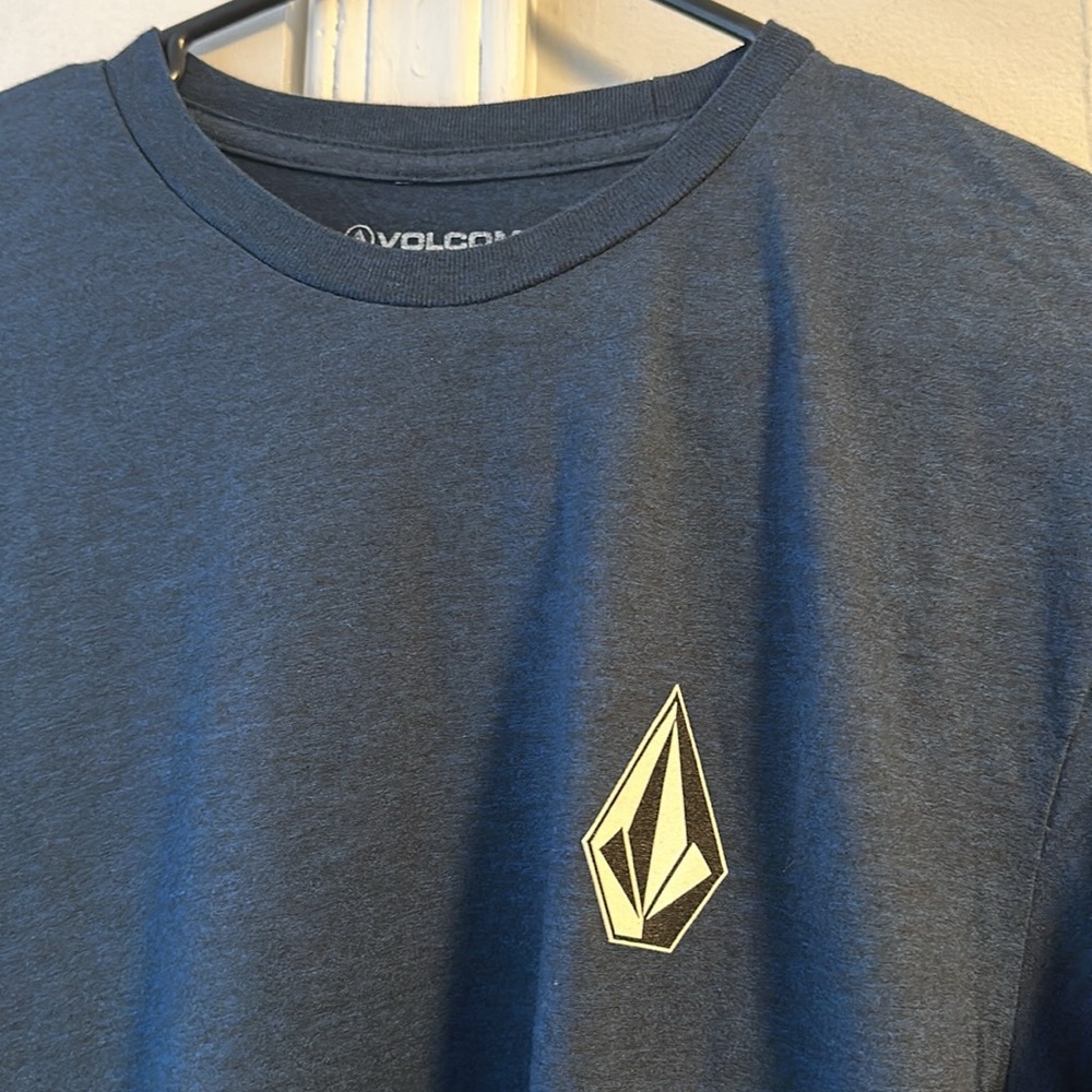 Volcom Tee - Picture 4 of 5
